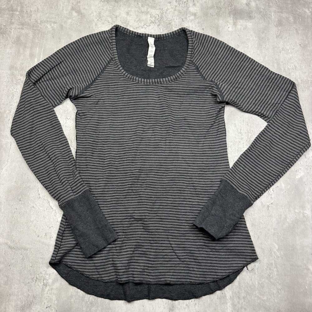 Lululemon Open Your Heart Top Shirt Womens 4 Reversible Striped Black Gray
